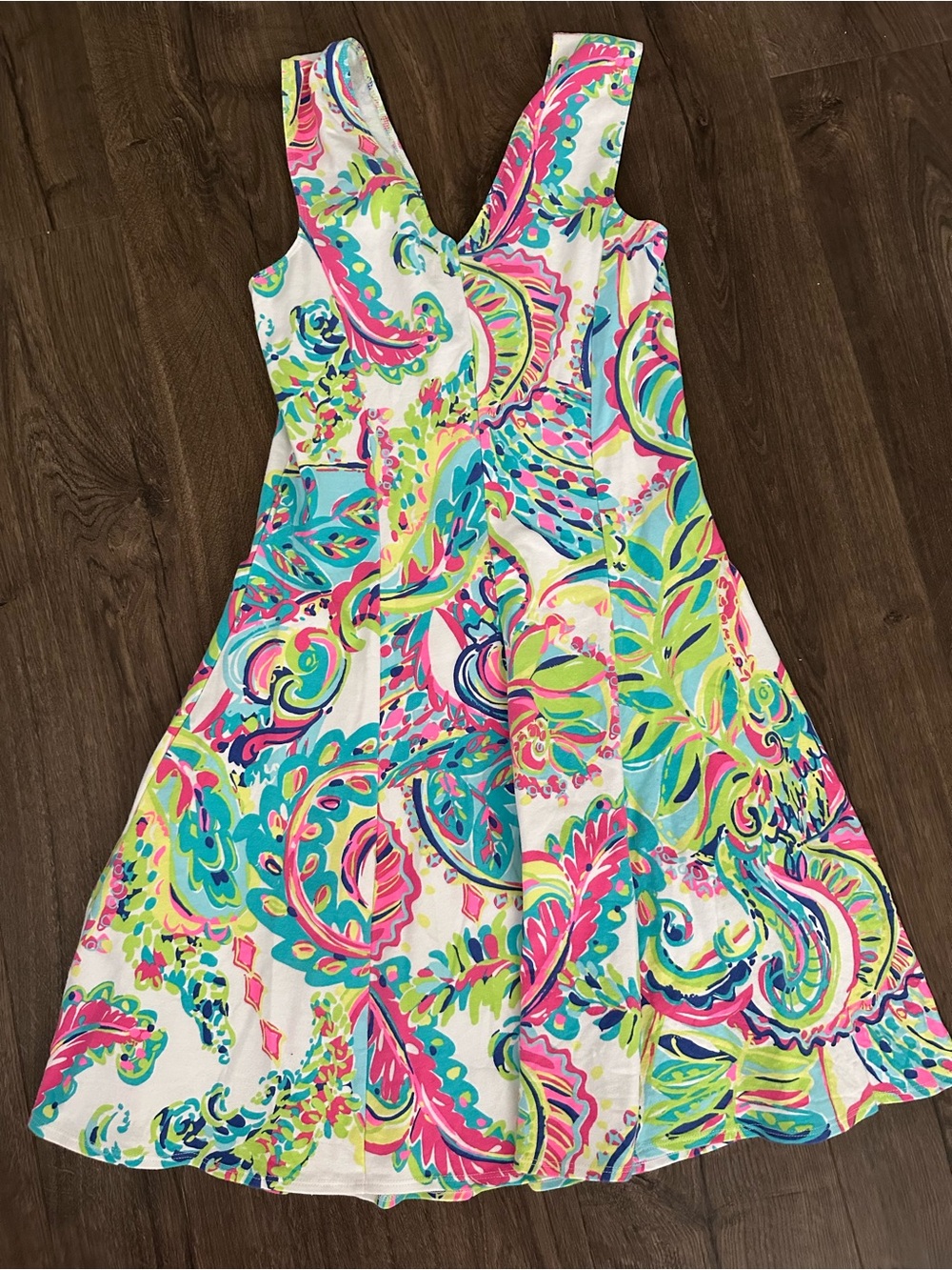Lilly Pulitzer Dahlia V-Neck Paisley Swirl Dress in Pink, Turquoise, Lime & Whit - Picture 4 of 4